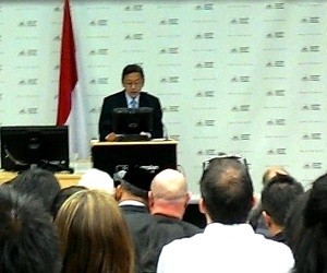 Kuliah Umum di Kampus ANU, Boediono Bicara Soal Pemberantasan Korupsi