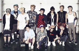 EXO Kalahkan One Direction dan Justin Bieber di MTV Europe Music Awards 2013
