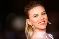 Senyum sumringah Scarlett. Vittorio Zunino Celotto/Getty Images.