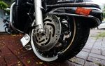 Ini Dia Harley yang Tabrak Trotoar di Menteng