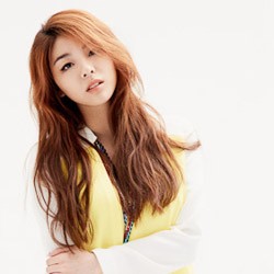 Skandal Foto Bugil Ailee dan Peliknya Rumah Tangga Ayu Ting Ting 
