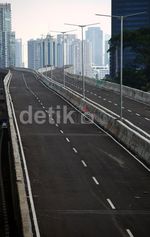 Pembangunan JLNT Casablanca Belum Rampung