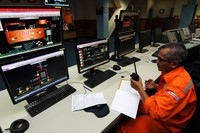 Di Gunung Salak sendiri terdapat potensi listrik hingga 600 MW dari panas bumi, sementara yang baru dimanfaatkan hanya 377 MW. Humas PLN/Agus Trimukti.