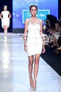 Jakarta, Indonesia - 21 Oktober. Daniel Lagrace Diamond Dust. Jakarta Fashion Week 2014 at Senayan City. 21 Oktober 2013. Jakarta. [Foto: Mohammad Abduh/Wolipop]