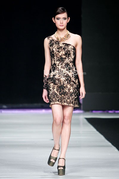 Jakarta, Indonesia - 21 Oktober. Shella Tanzillia Odette. My Project Runway. Jakarta Fashion Week 2014 at Senayan City. 21 Oktober 2013. Jakarta. [Foto: Mohammad Abduh/Wolipop]