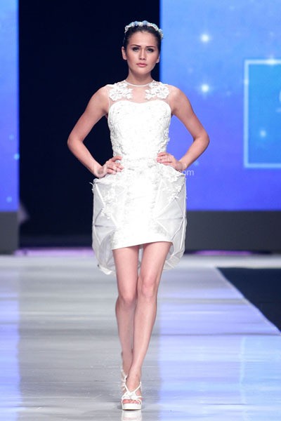 Jakarta, Indonesia - 21 Oktober. Daniel Lagrace Diamond Dust. Jakarta Fashion Week 2014 at Senayan City. 21 Oktober 2013. Jakarta. [Foto: Mohammad Abduh/Wolipop]