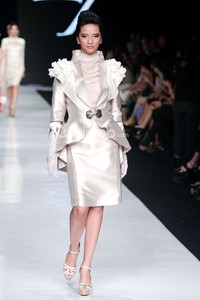 Jakarta, Indonesia - 21 Oktober. Lusiana Liauw L7. Jakarta Fashion Week 2014 at Senayan City. 21 Oktober 2013. Jakarta. [Foto: Mohammad Abduh/Wolipop]