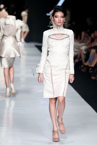 Jakarta, Indonesia - 21 Oktober. Lusiana Liauw L7. Jakarta Fashion Week 2014 at Senayan City. 21 Oktober 2013. Jakarta. [Foto: Mohammad Abduh/Wolipop]