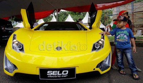 Belum Ada Izin, Dahlan Iskan Tidak Berani Nyetir Mobil Listrik