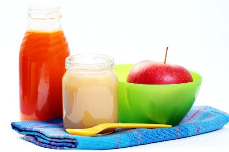 Jus Buah Segar Perlu Diberikan pada Anak Sesuai Umurnya