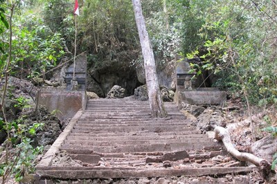 Gua Istana Banyuwangi, Konon Didatangi Soekarno
