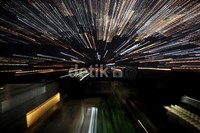 Kota ini begitu indah dengan lampu yang berwarna-warni, Rabu (13/11) malam.