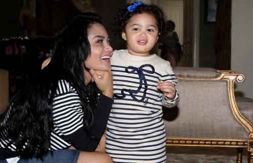 Mengintip Kegiatan Pagi Krisdayanti di Rumah