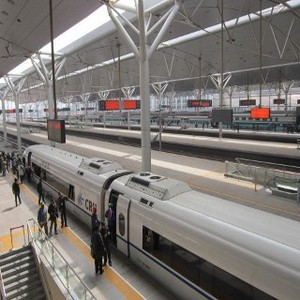 Ada Kereta Ekspres, Bandara Soekarno Hatta-Halim Hanya 35 Menit