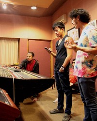 Nidji sudah tak sabar untuk 'menggila' di Sundown Festival yang akan digelar 16 November mendatang. (dok. Musica)