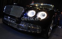 Dengan memadukan kenyamanan berkendara, kemewahan luar biasa, harga karya tangan manusia, desain yang menawan dan penggunaan teknologi tercanggih, The New Flying Spur lebih mencuri perhatian dunia dari versi sebelumnya.