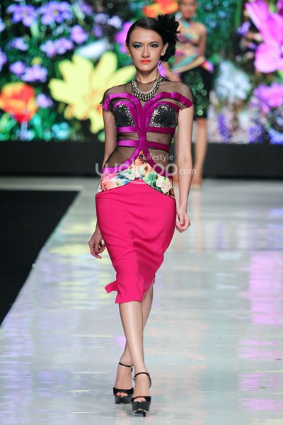 Jakarta, Indonesia - 21 Oktober. Kanaya Tabitha Globalination. Jakarta Fashion Week 2014 at Senayan City. 21 Oktober 2013. Jakarta. [Foto: Mohammad Abduh/Wolipop]