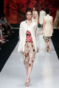 Jakarta, Indonesia - 21 Oktober. Era Soekamto The 1421. Jakarta Fashion Week 2014 at Senayan City, 21 Oktober 2013. Jakarta. [Foto: Mohammad Abduh/Wolipop]