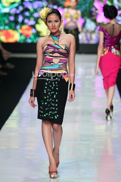 Jakarta, Indonesia - 21 Oktober. Kanaya Tabitha Globalination. Jakarta Fashion Week 2014 at Senayan City. 21 Oktober 2013. Jakarta. [Foto: Mohammad Abduh/Wolipop]