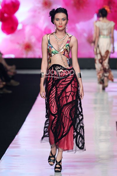 Jakarta, Indonesia - 21 Oktober. Kanaya Tabitha Globalination. Jakarta Fashion Week 2014 at Senayan City. 21 Oktober 2013. Jakarta. [Foto: Mohammad Abduh/Wolipop]