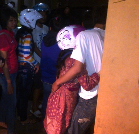 4 Pasangan Muda-Mudi Terpergok Mesum di Warnet, Tisu Noda Sperma Diamankan