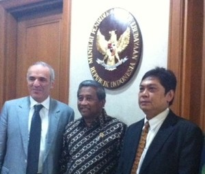 Temui Mendikbud, GM Garry Kasparov Imbau Catur Jadi Ekskul Sekolah