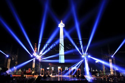 HUT DKI Jakarta Bersama Opera Van Java