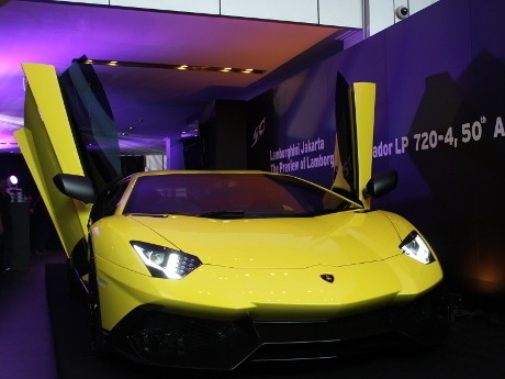 Kapan Pajak Barang Mewah Lamborghini Cs Akan Naik?