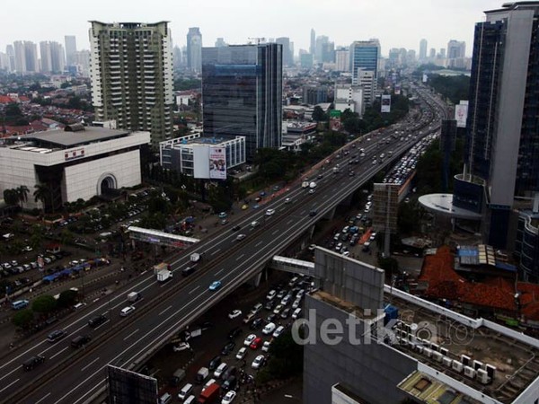 Pertumbuhan Ekonomi Indonesia Melambat