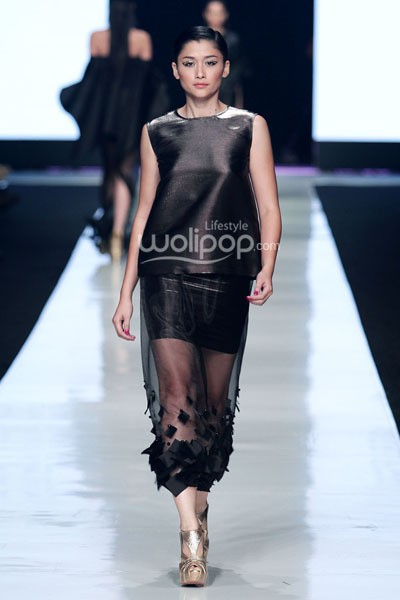 Jakarta, Indonesia - 21 Oktober. Yogie Pratama. Jakarta Fashion Week 2014 at Senayan City. 21 Oktober 2013. Jakarta. [Foto: Mohammad Abduh/Wolipop]