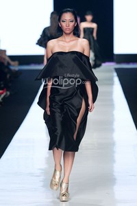 Jakarta, Indonesia - 21 Oktober. Yogie Pratama. Jakarta Fashion Week 2014 at Senayan City. 21 Oktober 2013. Jakarta. [Foto: Mohammad Abduh/Wolipop]