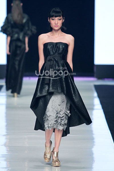 Jakarta, Indonesia - 21 Oktober. Yogie Pratama. Jakarta Fashion Week 2014 at Senayan City. 21 Oktober 2013. Jakarta. [Foto: Mohammad Abduh/Wolipop]