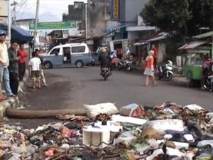 Denda Nyampah Rp 500 Ribu, Solusi Hadapi Masyarakat Luar Biasa