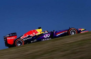 Vettel Tercepat di Sesi Kedua