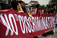 Menghindari tindakan kekerasan dan menghapus segala bentuk kecurigaan dan kebencian.