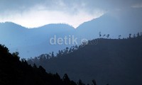 Sejak abad ke ke-10, wilayah Batu dan sekitarnya dikenal sebagai tempat peristirahatan bagi kalangan keluarga kerajaan.
