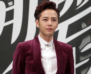 Ikut Mempromosikan Pretty Boy, Para Penggemar Jang Geun Suk Sumbang 13,5 Ton Beras