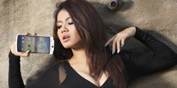 Adu Pesona Galaxy Note 3 dengan OPPO N1