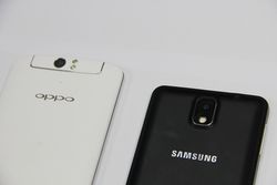 Adu Pesona Galaxy Note 3 dengan OPPO N1