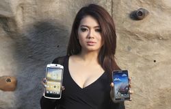 Adu Pesona Galaxy Note 3 dengan OPPO N1