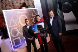 Gegap Gempita Peluncuran PlayStation 4