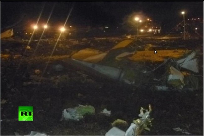 Ini Penampakan Nahas Pesawat Boeing 737 yang Jatuh di Rusia