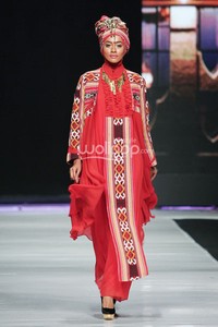 Jakarta, Indonesia - 22 Oktober. Hennie Noer Elegances in Shades of Romantic. Jakarta Fashion Week 2014 at Senayan City. 22 Oktober 2013. Jakarta. [Foto: Mohammad Abduh/Wolipop]