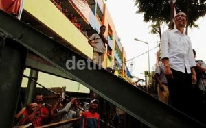 Aksi Maling Kian Memukul Pedagang di Blok G