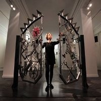 Ukiran Besi Karya Bob Dylan Dipamerkan di London