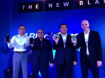 BlackBerry mengakui, Z30 sedikit terlambat masuk ke Indonesia dibandingkan negara lain. Namun karena antusiasme penggunanya masih cukup tinggi, keterlambatan ini dinilai tak banyak berpengaruh.