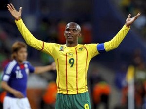 Pernah Dibikin Keki, Etoo Tetap Cinta dengan Mobil Mahalnya