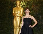 Dress Hitam Elegan ala Jennifer Garner