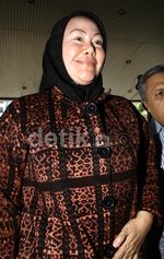 Atut Diperiksa Terkait Dugaan Korupsi Alkes Banten