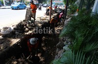 Gorong-gorong ini dilebarkan menjadi 1 meter dengan kedalaman 1,5 meter.